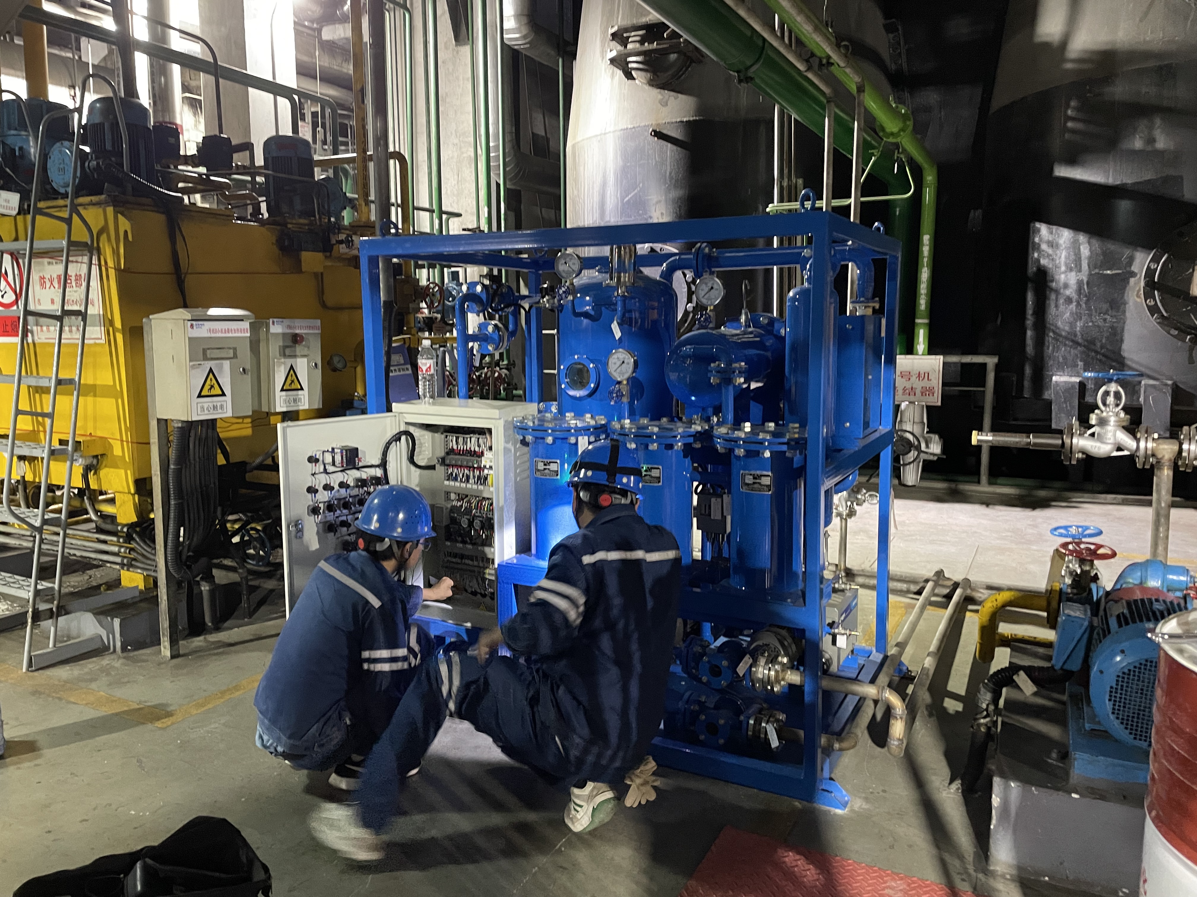 透平油真空聚結(jié)濾油機案例